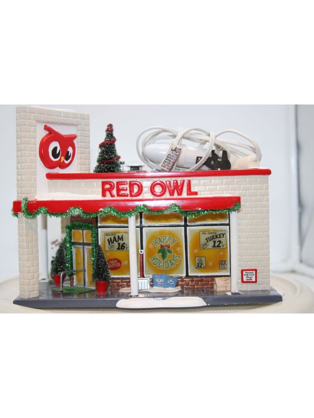 Dept 56 Snow Village - The Red Owl Grocery Store (no box)